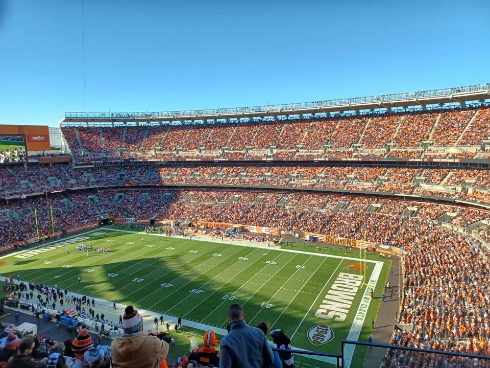 Raiders vs Browns sábado 18/12/2021 16h30 @ First Energy Stadium - Imagem 2 de 3