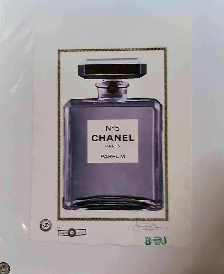 超希少! Chanel No 5 Parfum/ Fairchild Paris CHANEL No.5 Bottle, Limited Edition 22'x 15'x Signed