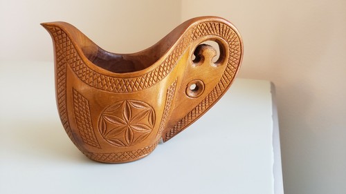 Vintage hand carved creamer from Yogoslavia - Picture 3 of 4