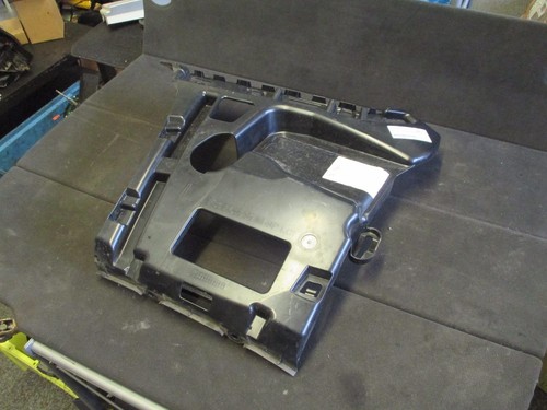 BMW 3er F31 LCL - N/S Stoßstange hinten links Führung 7384479 51127384479