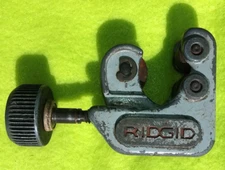 RIDGID 101 Tube Cutter 1/4" -1-1/8 Tubing Copper Aluminum Brass Plastic Plumbing