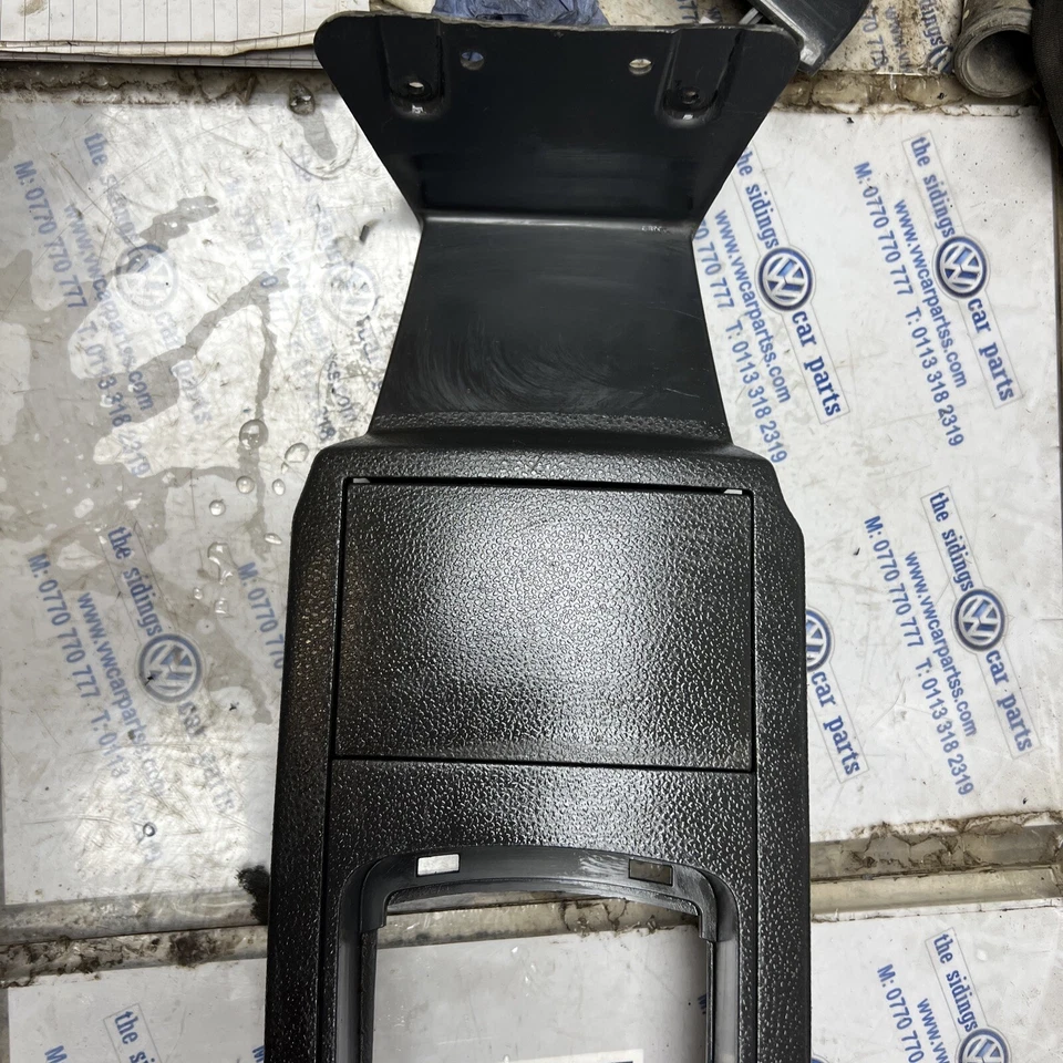 VW POLO MK4 02-05 CONSOLA CENTRAL CON CENICERO UNIDAD EMBELLECEDOR CUBIERTA 6Q2863241 L Foto 2 de 4