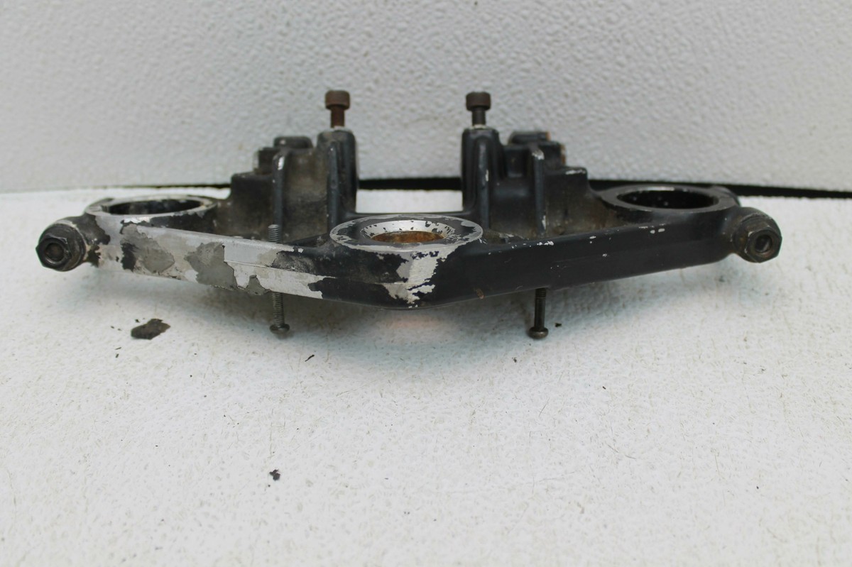 1983 1984 KAWASAKI GPZ ZX1100 (#318) UPPER TRIPLE TREE CLAMP TOP