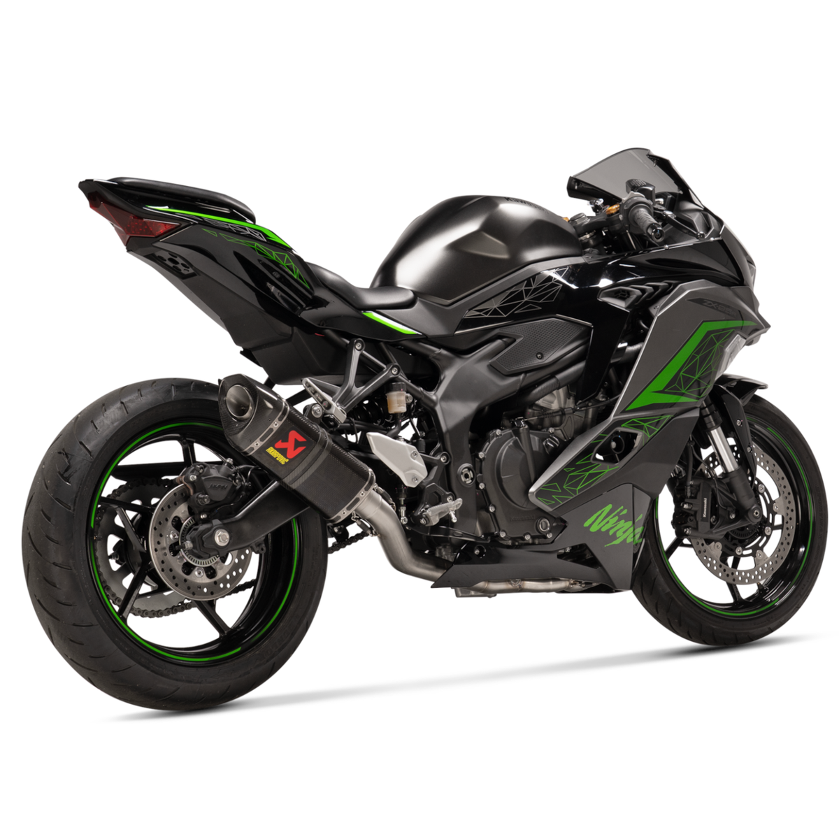 Complete Exhaust Akrapovic Kawasaki ZX-25R 2023 Motorcycle Racing