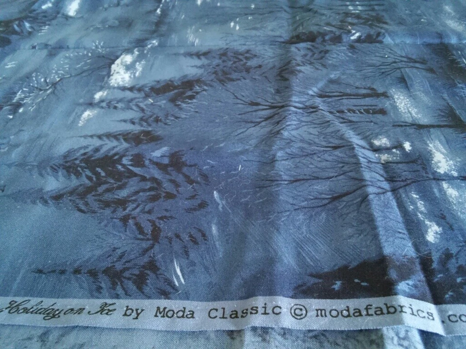 HOLIDAY ON ICE BY MODA CLASSICS #15260 1 yd Navy blue FABRIC - Image 2 of 2