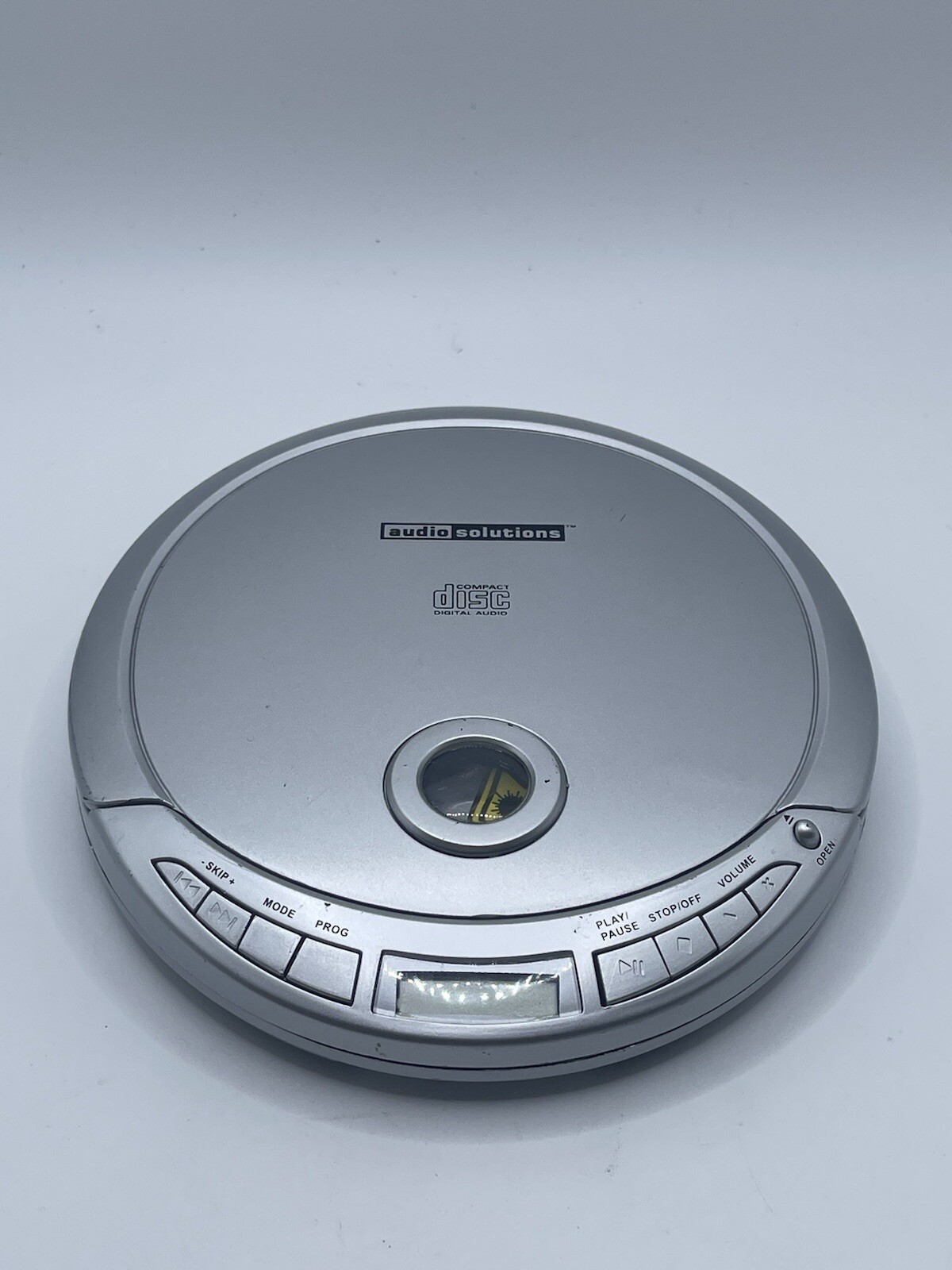 Audio Solutions CD Player Model ATC-2630 (9/2006) - Tested