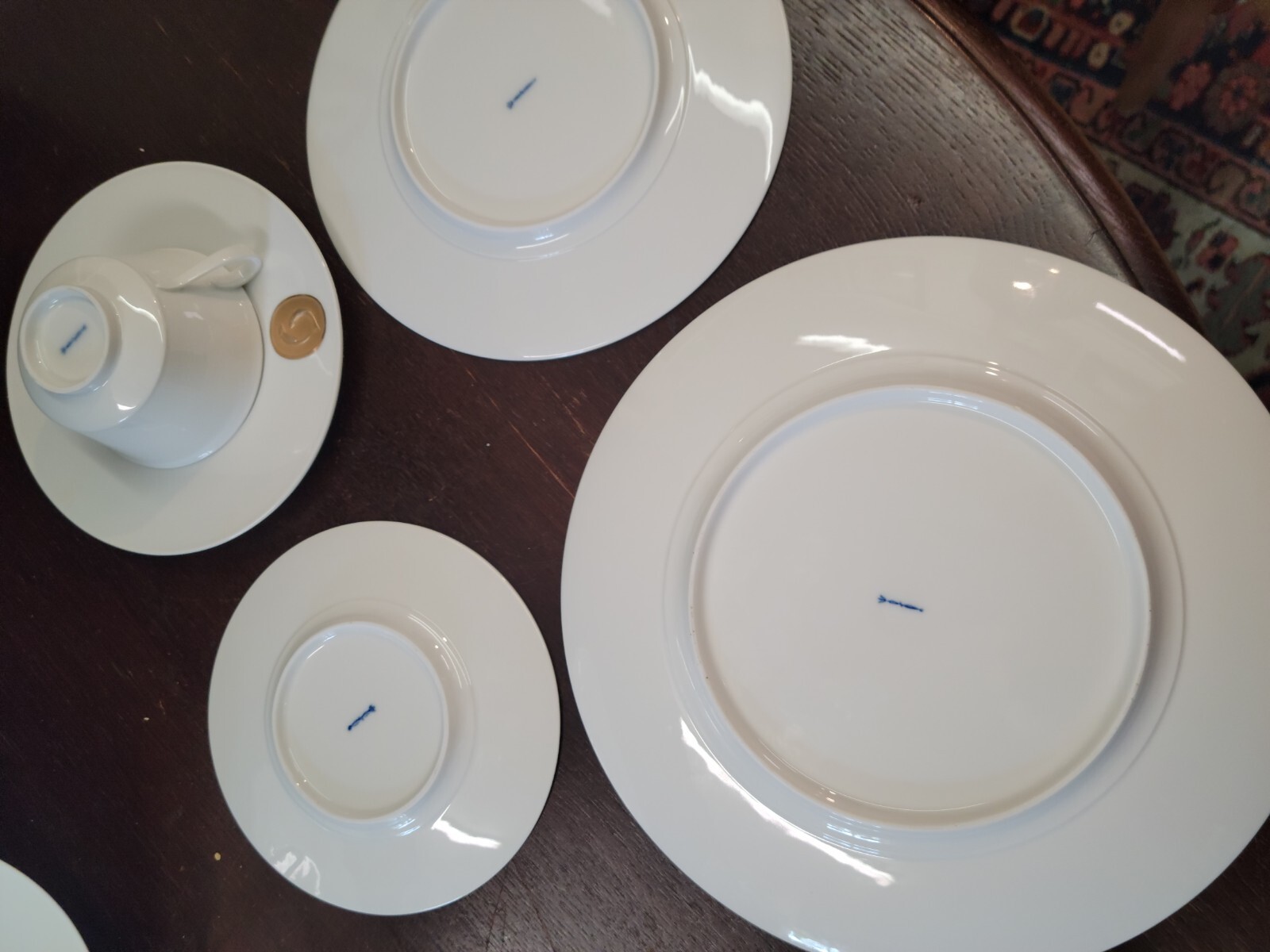 Royal Berlin Arcadia Gold 2  place settings & platter Medallion Germany 