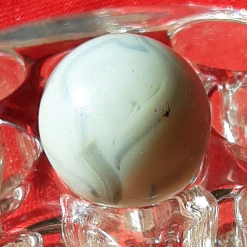 5/8" Vitro Agate Rare Chalkie Marble In Beautiful Mint Condition ๐. - Picture 10 of 11