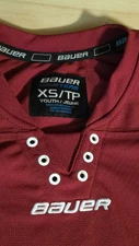 New w/ tags Bauer Team Youth XS TP Maillot 1047544 Jersey 