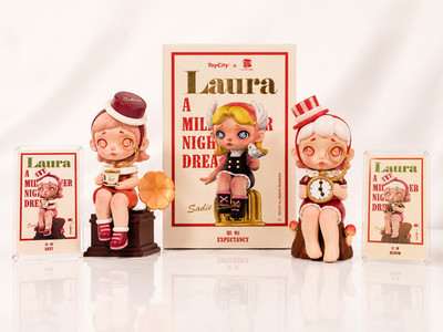 ToyCity Laura Midsummer Night s Dream Confirmed Figure + Card Choose Character