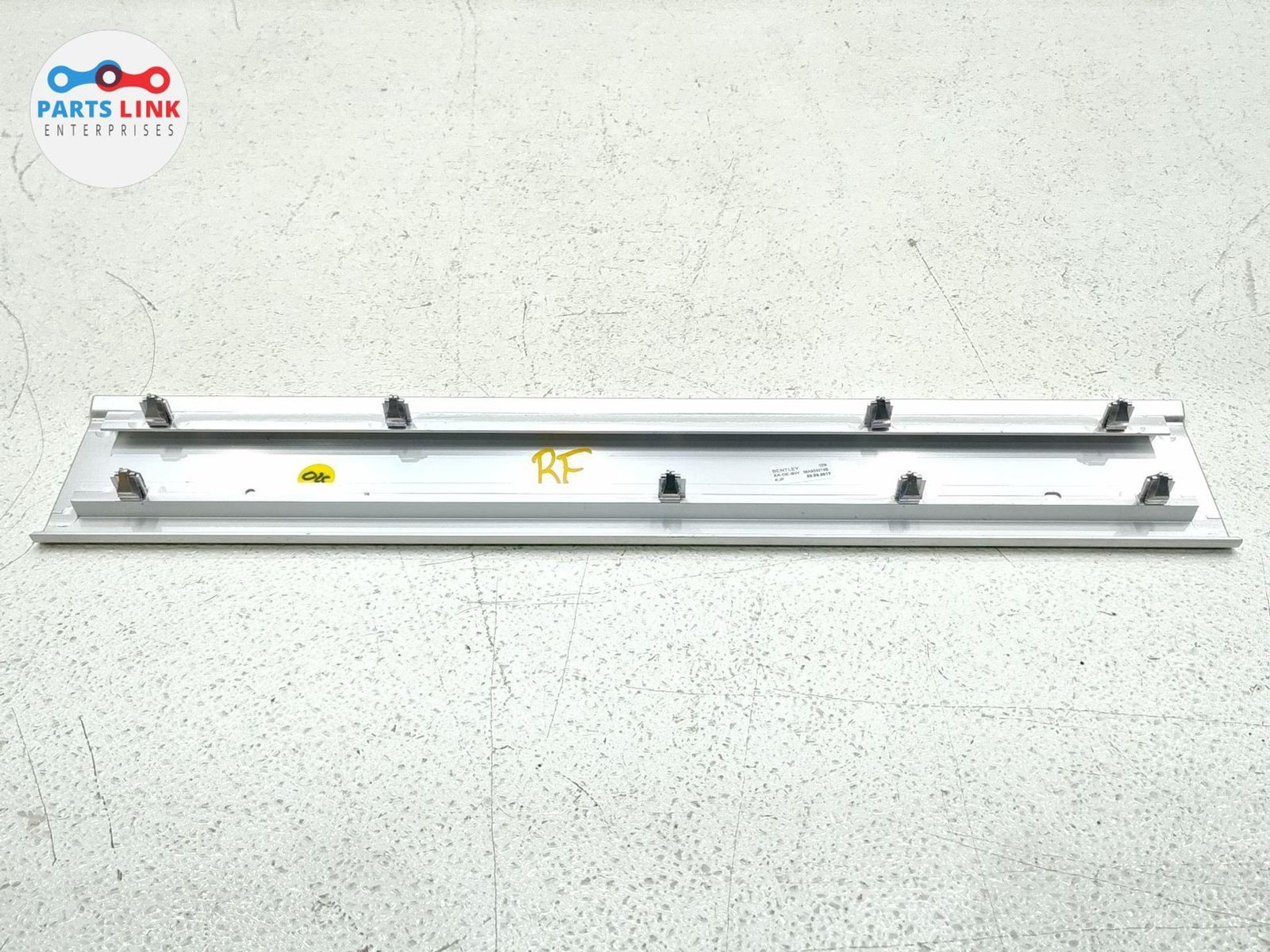 Bentley Bentayga Speed 2017-2020 Front Left Sill cover