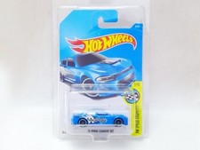 (SQ283) Hot Wheels 15 DODGE CHARGER SRT MOPAR