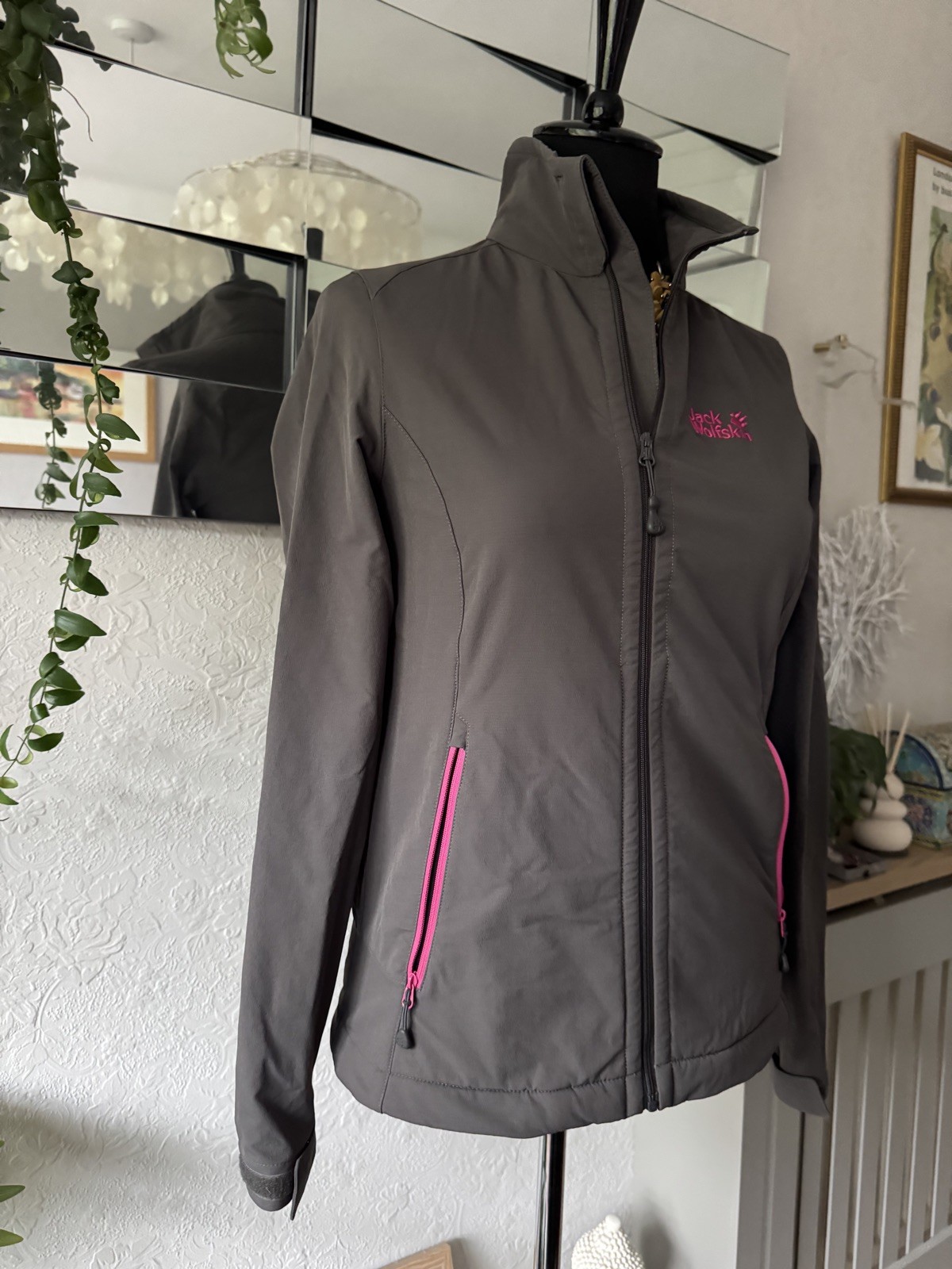 JACK WOLFSKIN LIGHTWEIGHT FLEXSHIELD  JACKET - SI… - image 7