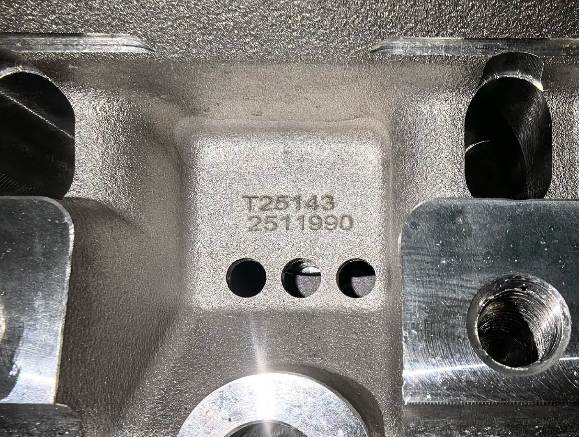 Ford GT40 Cylinder head