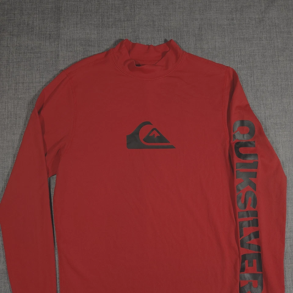 Camisa Quicksilver Rashguard Para Hombres Grande Roja UVtech Cuello Simulado Manga Larga Activa Foto 3 de 4