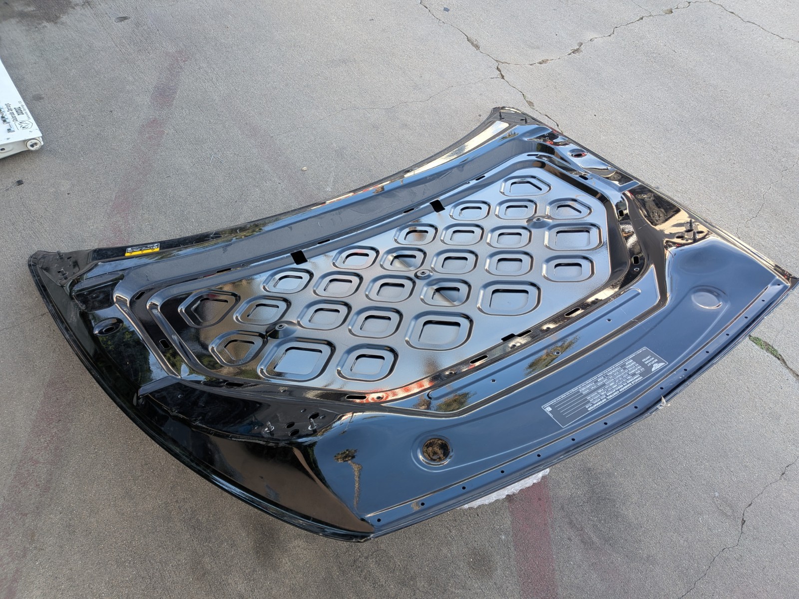 2021-24  BENTLEY BENTAYGA FRONT HOOD BONNET PANEL BLACK SAPPHIRE