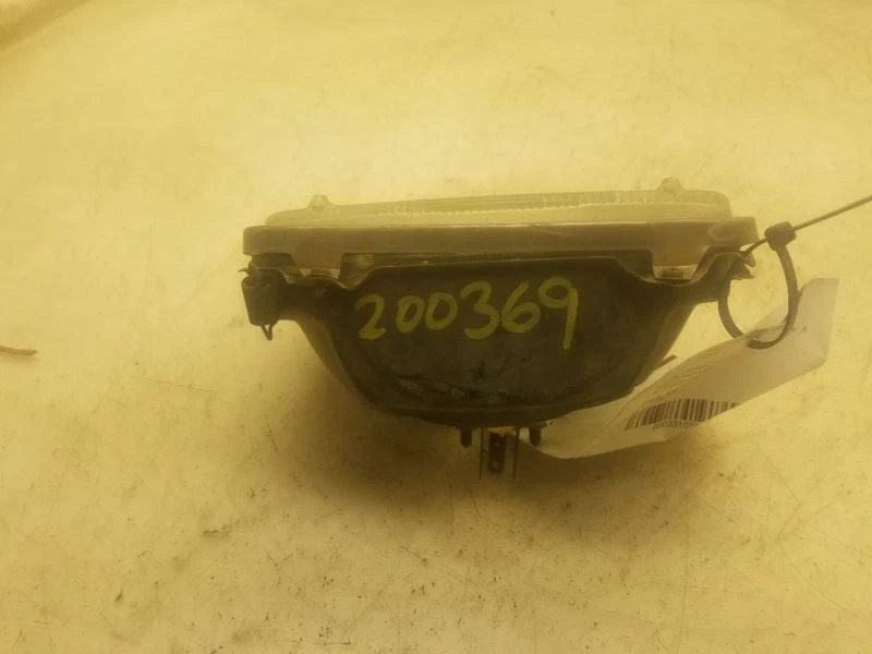 87-89 丰田 4RUNNER PASSENGER 侧前右灯组件 — 第 4/4 张图片