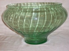 ANTIQUE VINTAGE LARGE URANIUM RIBBED GLASS FISH BOWL 13" DIA. BEAUTIFUL GLOW