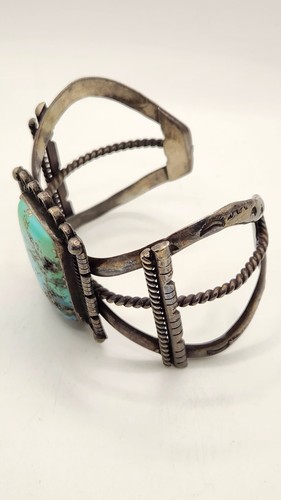 Turquoise Navajo Bracelet Vintage Cuff Sterling Silver - Picture 3 of 6