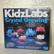 KidzLabs 4M Crystal Growing Science Kit   Educational STEM Toy, Grow 3 Colorful