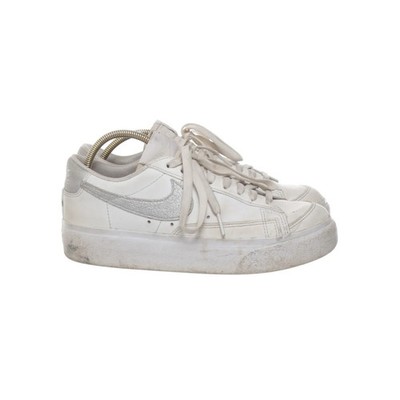 Nike, Sneaker, Größe: 38, Blazer Low Platform, Weiß/Silber, Damen #xrW