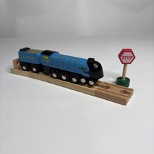 Bigjigs Rail Wooden Mallard Train Engine & Carriage For Wooden Train Sets