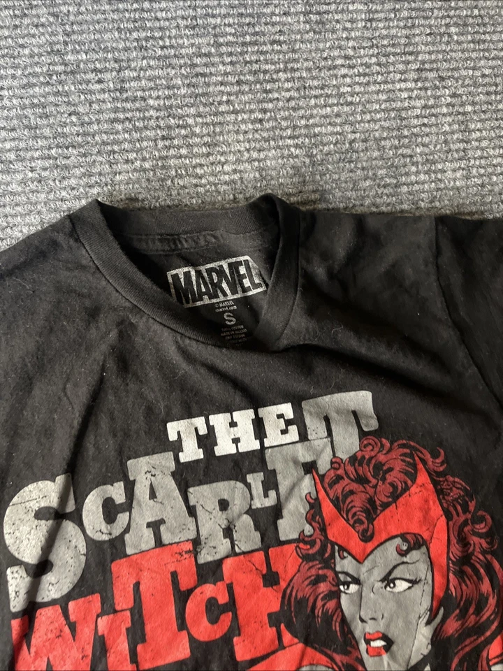 The Scarlett Witch Hombre Camisa Pequeña Negra Cuello Redondo Jersey Estampado Gráfico Foto 2 de 4