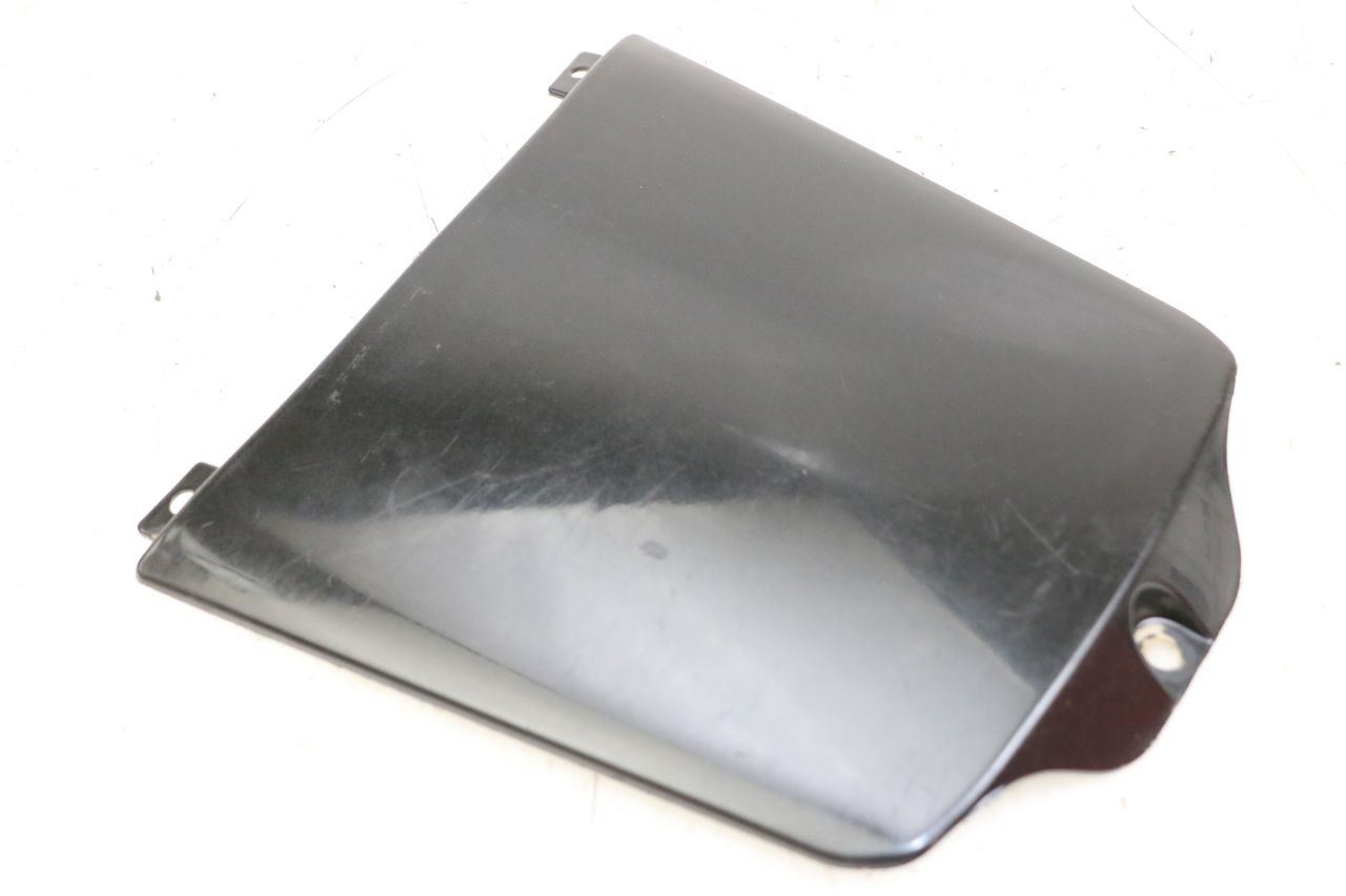 TAPA BAJO ASIENTO - YAMAHA BW'S 50 (2004 - 2017)