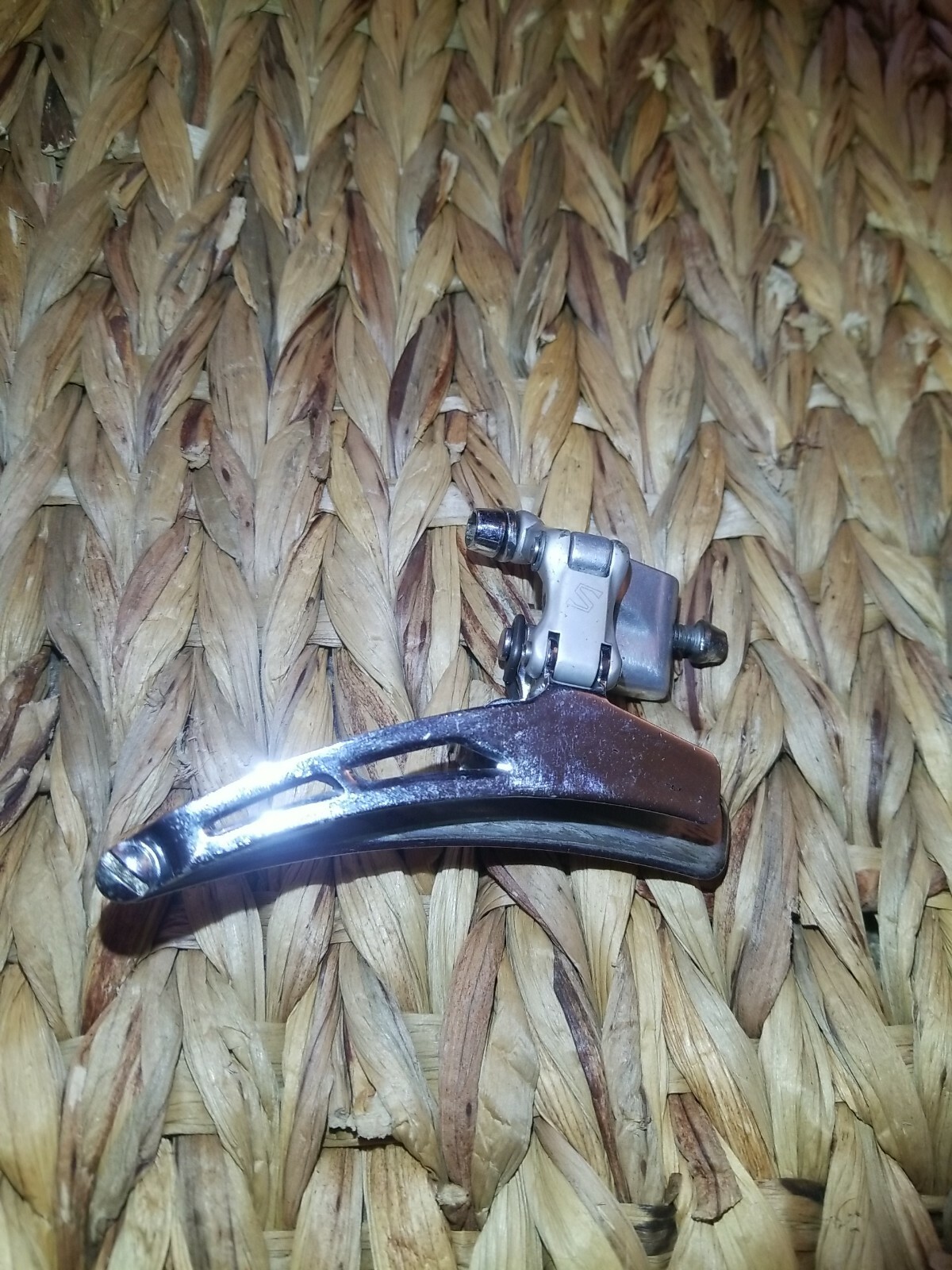 Picture 1 of 5