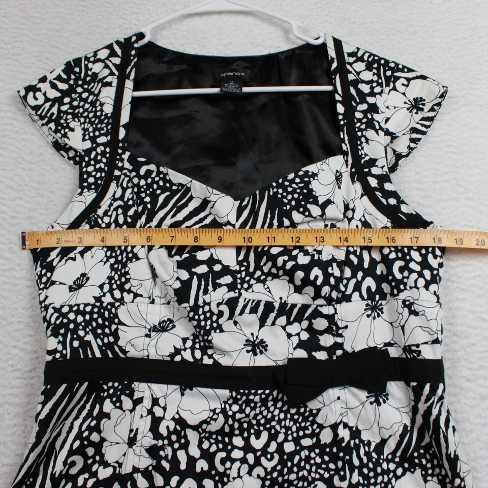 Платье-футляр женское Spense размер 14 с цветочным рисунком черно-белое с рукавами-крылышками - Изображение 3 из 4