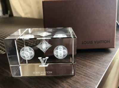 LOUIS VUITTON Monogram Crystal Paper Weight 3D Laser Engraving 5 x 