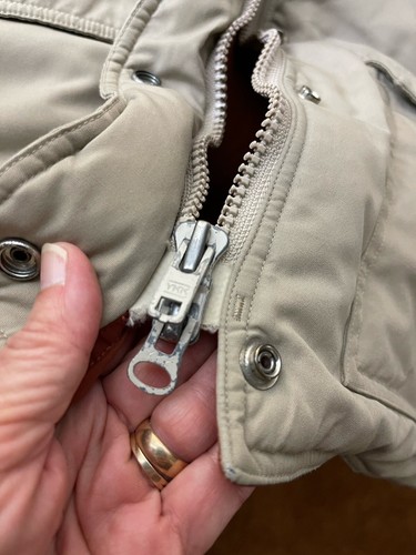 VTG 80s/90s Eastern Mountain Sports Men’s M Beige Down Puffer Hooded Zip Coat - Picture 9 of 19