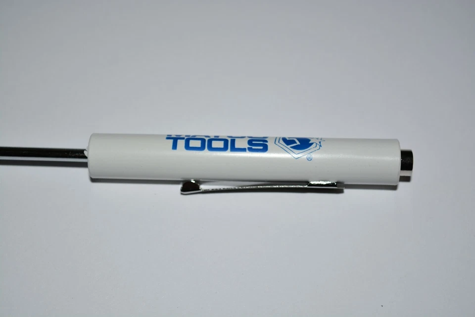 MATCO TOOLS PROMO POCKET CLIP MINI SMALL  PHILLIPS SCREWDRIVER WITH MAGNET TOP  - Image 3 of 4