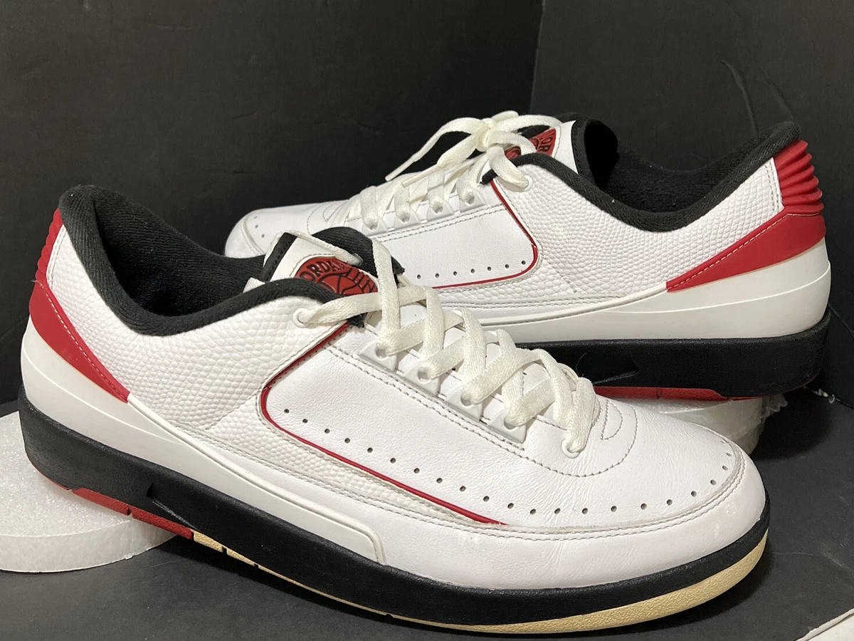 Nike air jordan 2 retro low chicago clearance