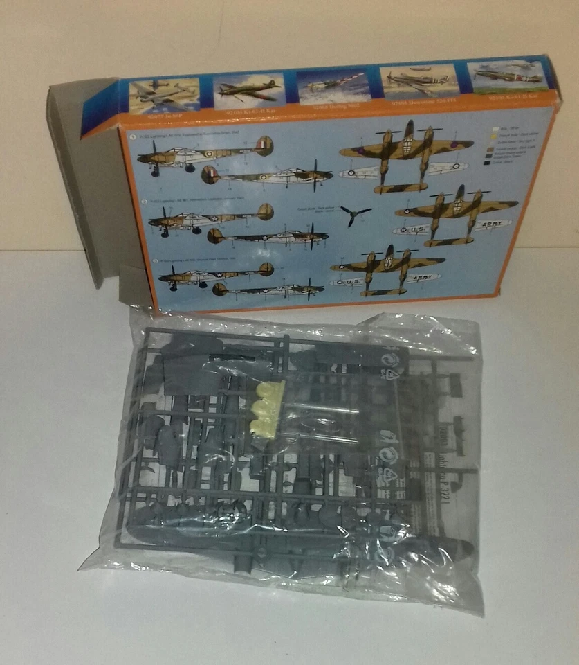 LOCKHEED LIGHTNING P-322 I, RAF E USAAF, KIT 1/72 92093 RS MODELS - Immagine 2 di 3