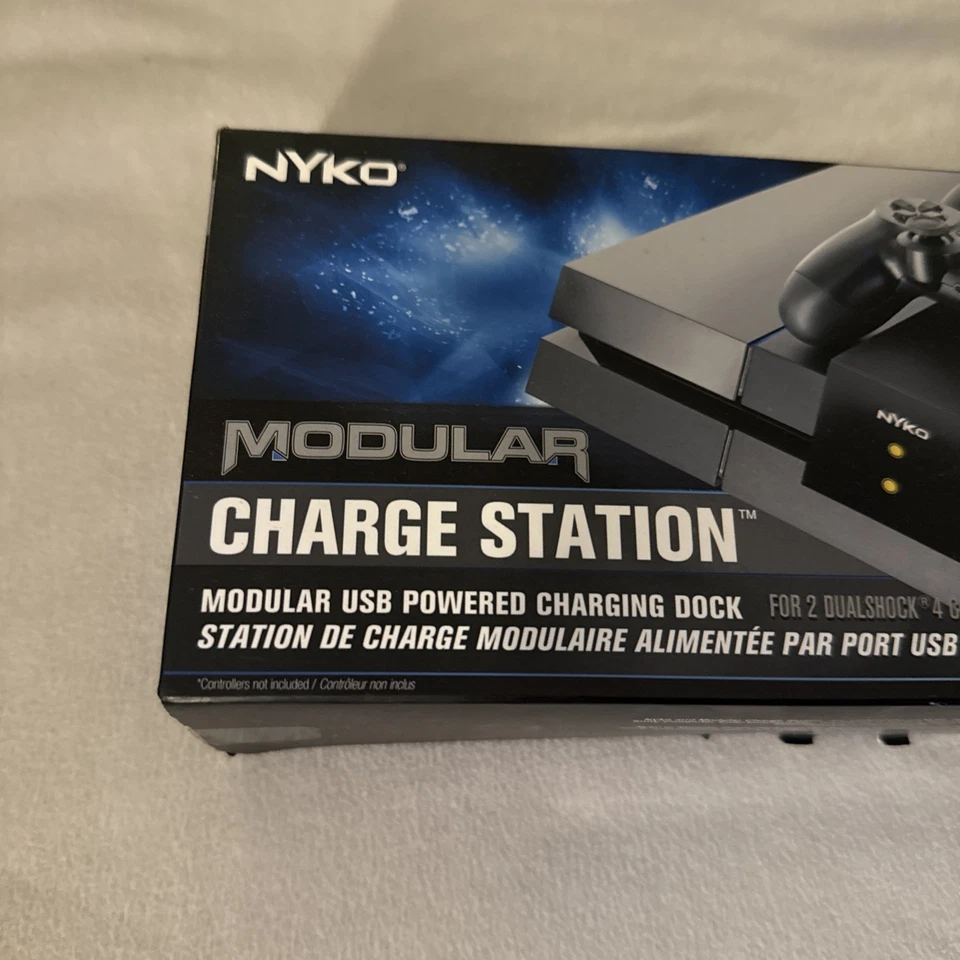Nyko Technologies 83217 Modular Charge Station for PlayStation 4 - Image 2 of 4