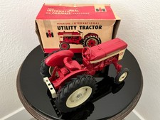 Vintage Eska Farmall IH International Harvester 340 Utility Farm Tractor W/ Box