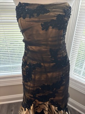 Formal Cocktail  Dress, By Cinderella Devine size 14 Decal Sequins Gold & Black