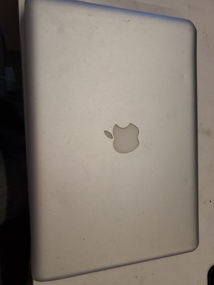 MacBook Pro A1278 2009, 2.66GHz C2d, No RAM, No Storage NO Battery No Glass