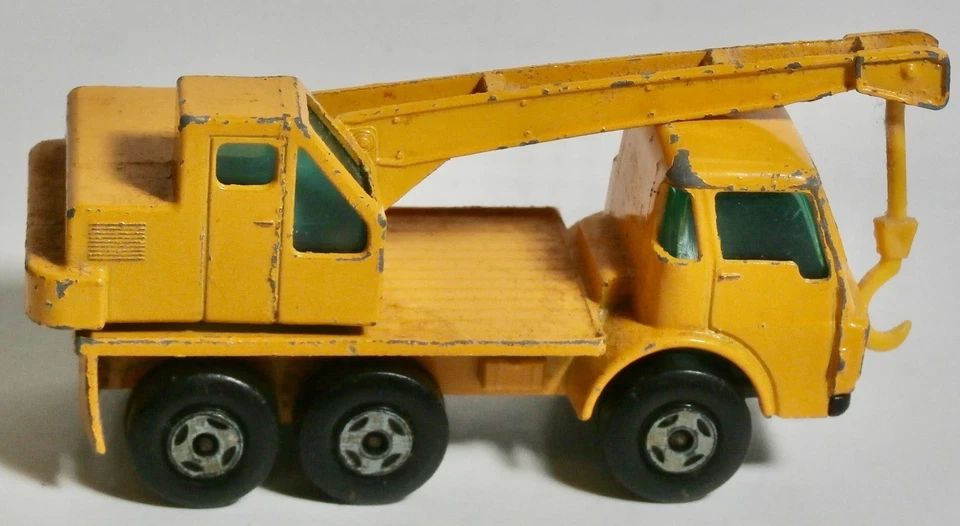 VINTAGE LESNEY MATCHBOX SUPERFAST #63 DODGE CRANE TRUCK MADE IN ENGLAND 1970 - Image 4 of 4
