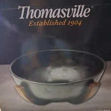 New In Box * Thomasville 4qt Large Serving Bowl With Stand. primitive style.