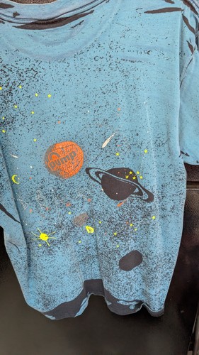 vintage t shirt 80s large Reebok Pump Solar System