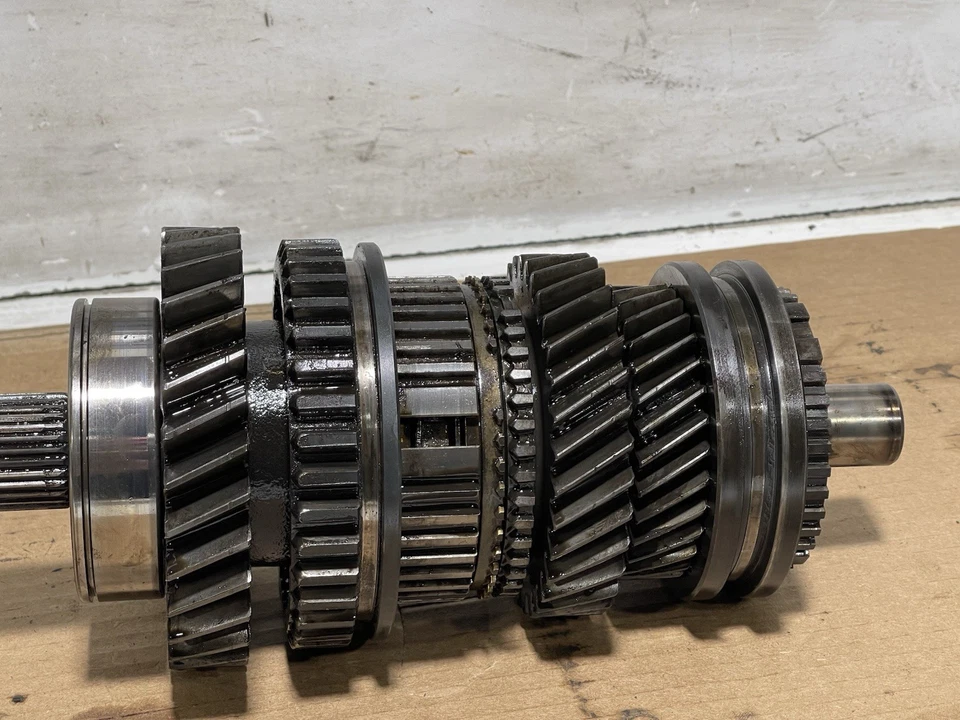 Conjunto de engranajes de eje de salida de transmisión manual AX15 4.0 97-99 Jeep TJ Wrangler OEM Foto 2 de 4