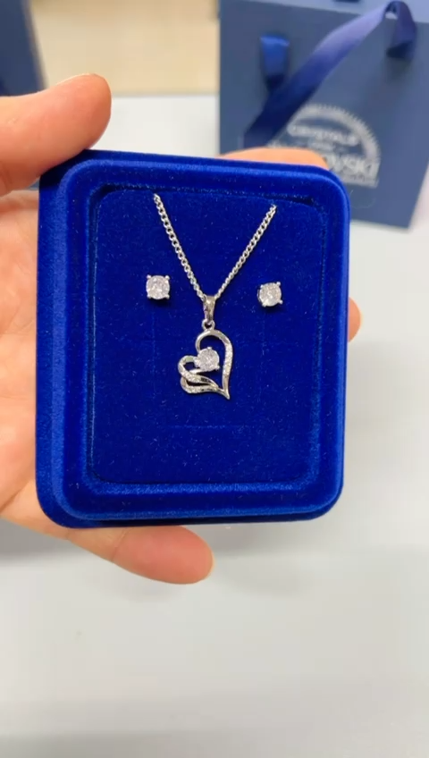 Crystalline Azuria Orecchini A Lobo Cuore Oro Bianco 18ct Con Cristalli Zirconia - Regalo Donna