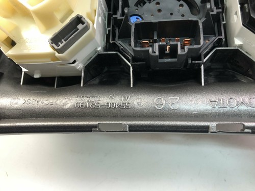 E2880 TOYOTA URBAN Climate Control Unit 55406-52190 - Picture 3 of 4