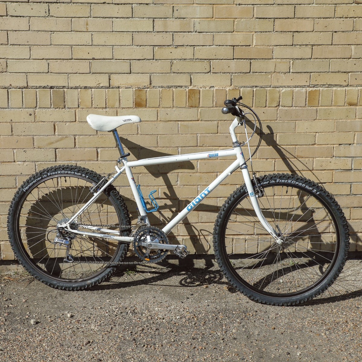 Vintage Giant Rincon 26in MTB - Deore - XTR - White - Used Vintage Giant Rincon 26in MTB - Deore - XTR - White - Used