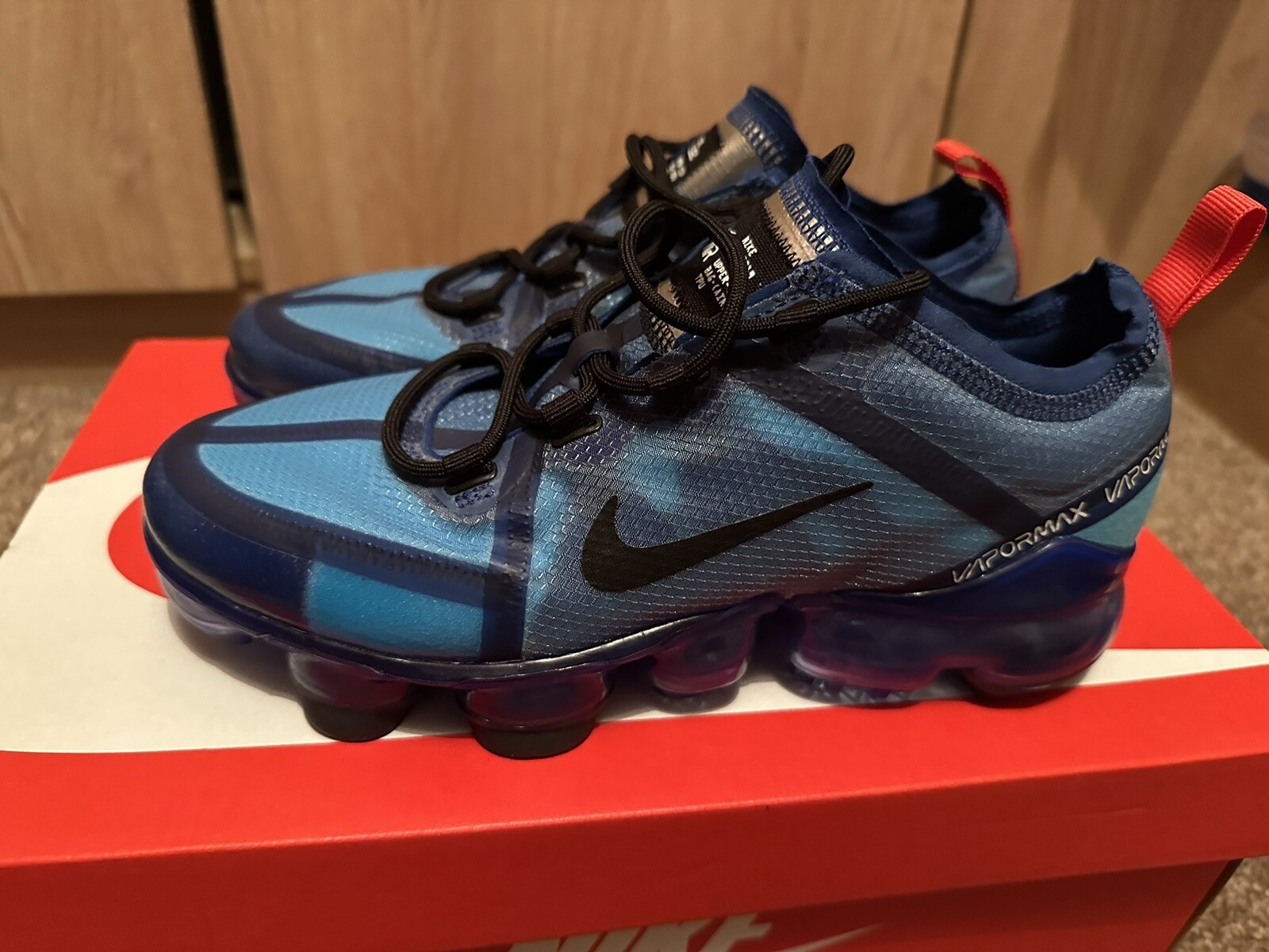 vapormax indigo force
