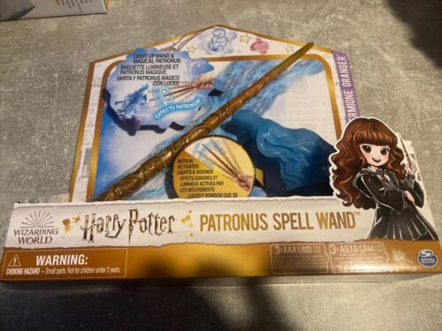 Harry Potter Spell Wand With Patronus Figure Light Up Motion Activated 33cm - Afbeelding 1 van 3