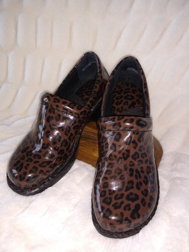 leopard nurse shoes