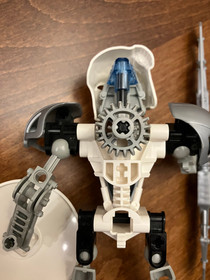 LEGO BIONICLE: Kopaka Nuva (8571) Complete